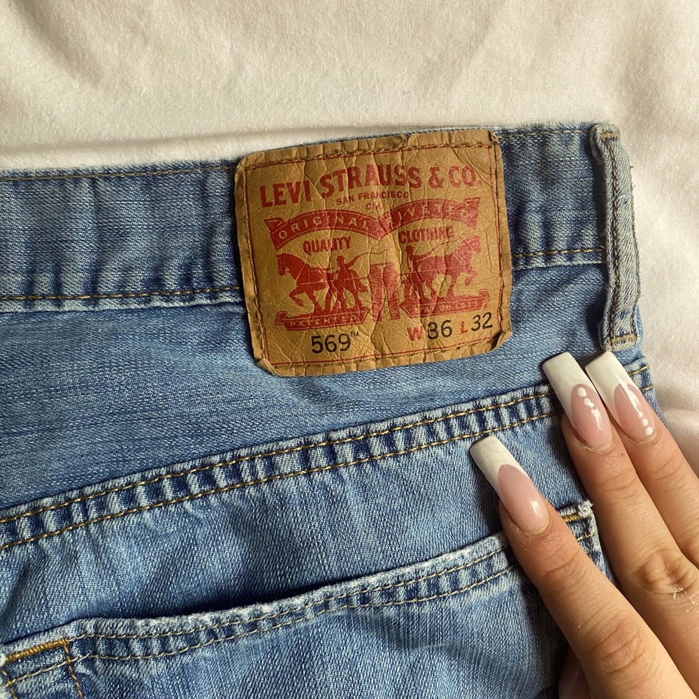 Levi’s 569 36-32